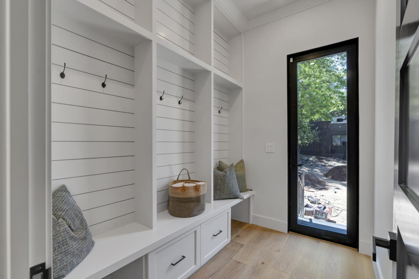 15941 Viewfield Road Monte Sereno, CA 95030 - Photo 36 of 70