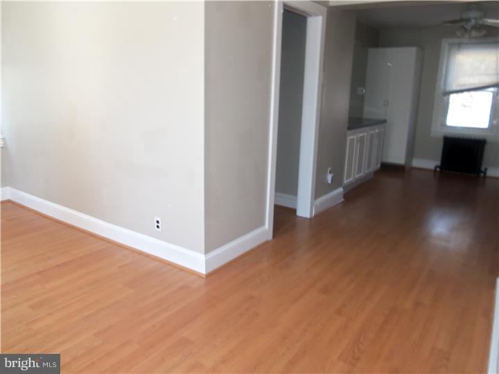 472 Ripka Street Philadelphia, PA 19128 - Photo 4 of 24