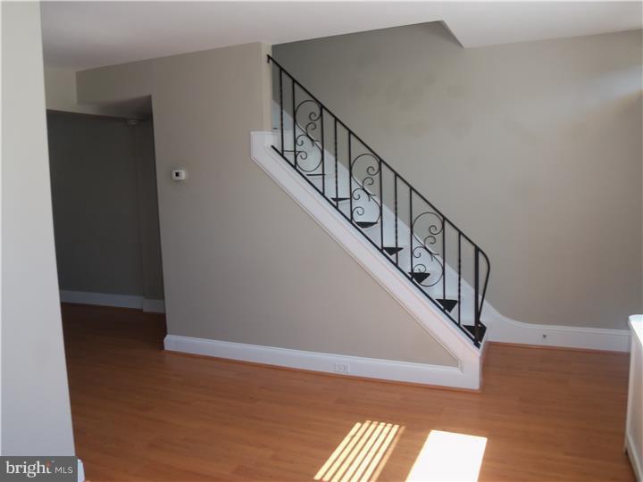 472 Ripka Street Philadelphia, PA 19128 - Photo 6 of 24
