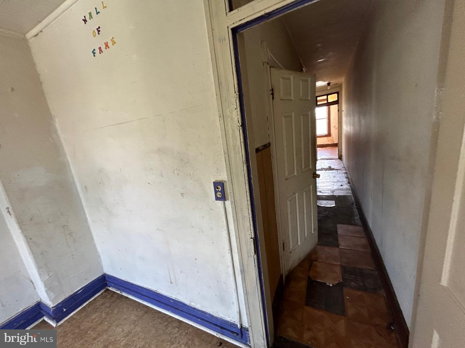 2416 Loch Raven Road Baltimore, MD 21218 - Photo 14 of 32 Gallery Image 14