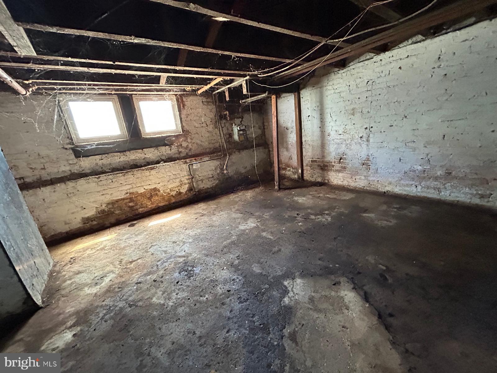 2416 Loch Raven Road Baltimore, MD 21218 - Photo 30 of 32 Gallery Image 30