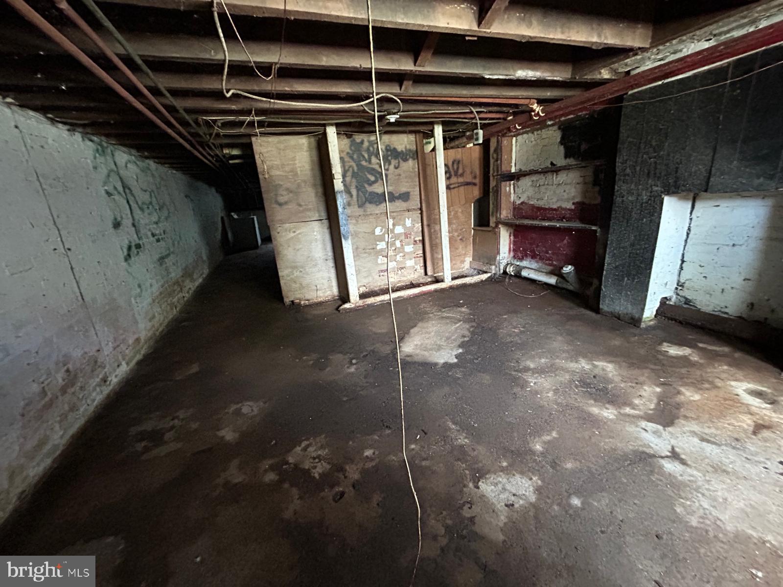 2416 Loch Raven Road Baltimore, MD 21218 - Photo 32 of 32 Gallery Image 32
