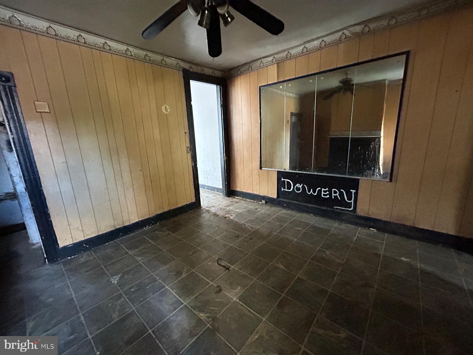 2416 Loch Raven Road Baltimore, MD 21218 - Photo 4 of 32 Gallery Image 4