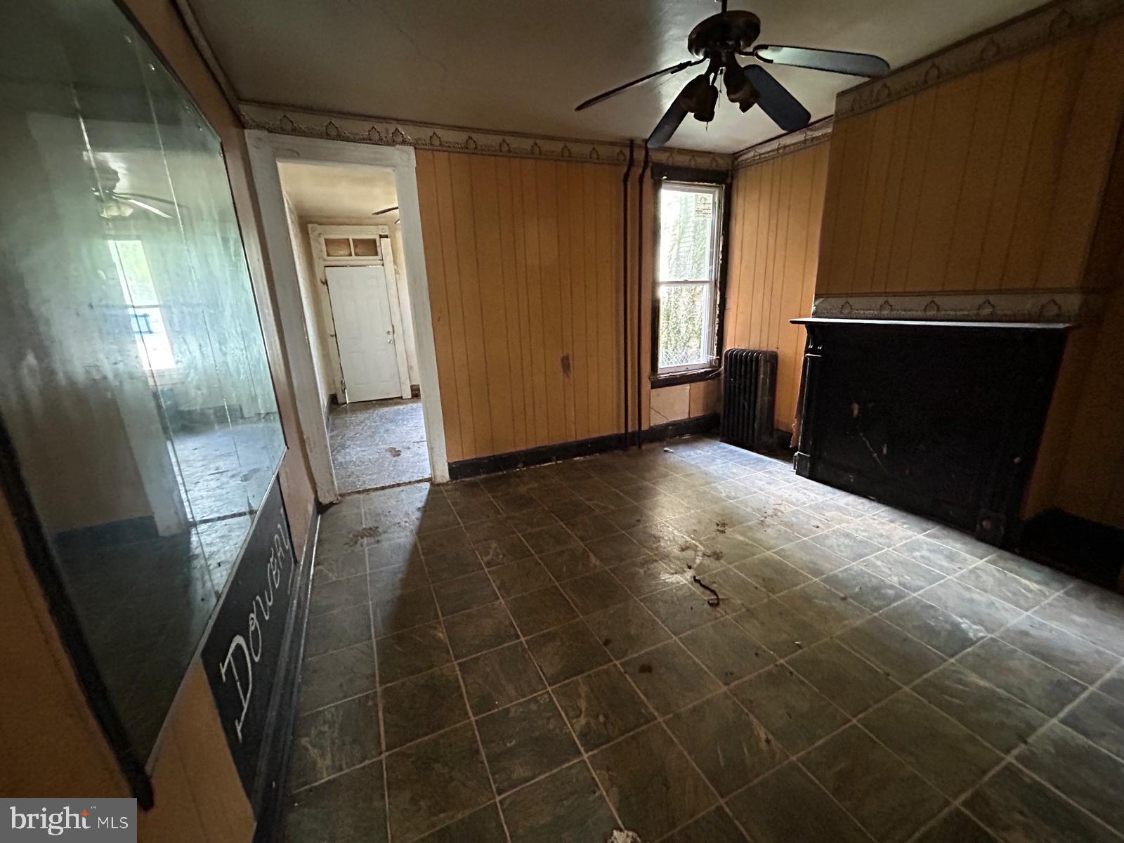 2416 Loch Raven Road Baltimore, MD 21218 - Photo 9 of 32 Gallery Image 9