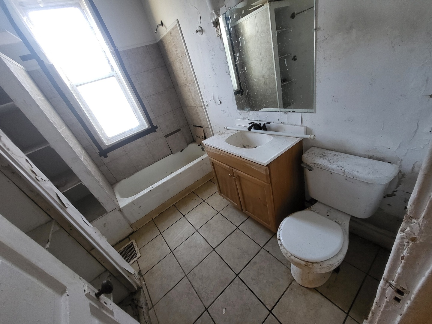 7024 South Racine Avenue Chicago, IL 60636 - Photo 22 of 46 Gallery Image 22