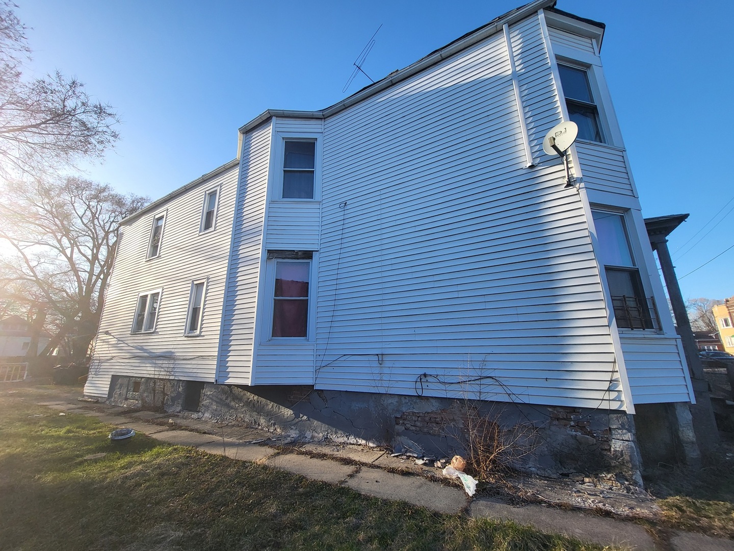 7024 South Racine Avenue Chicago, IL 60636 - Photo 3 of 46 Gallery Image 3