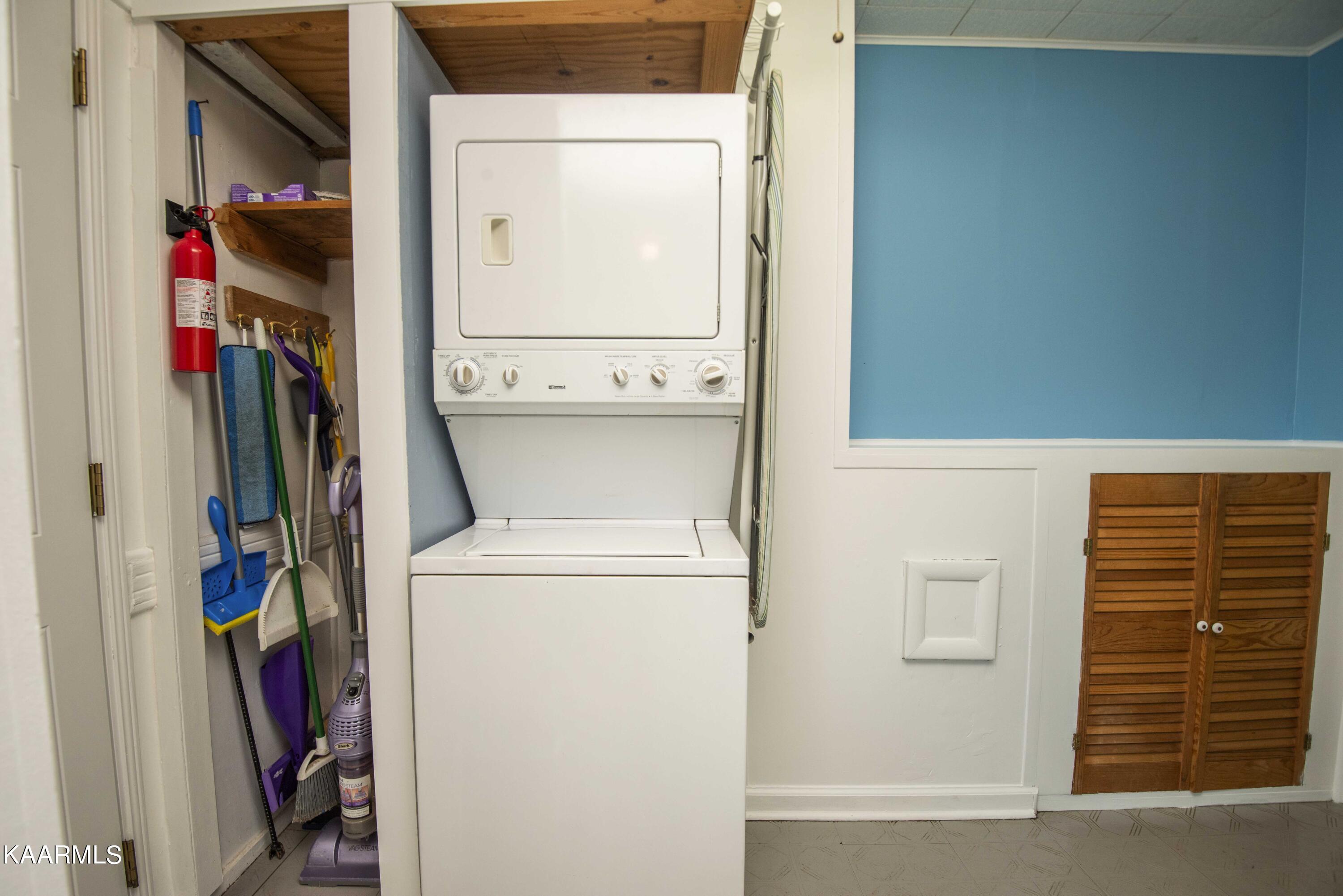 104 West Malta Road Oak Ridge, TN 37830 - Photo 23 of 41 laundry_1