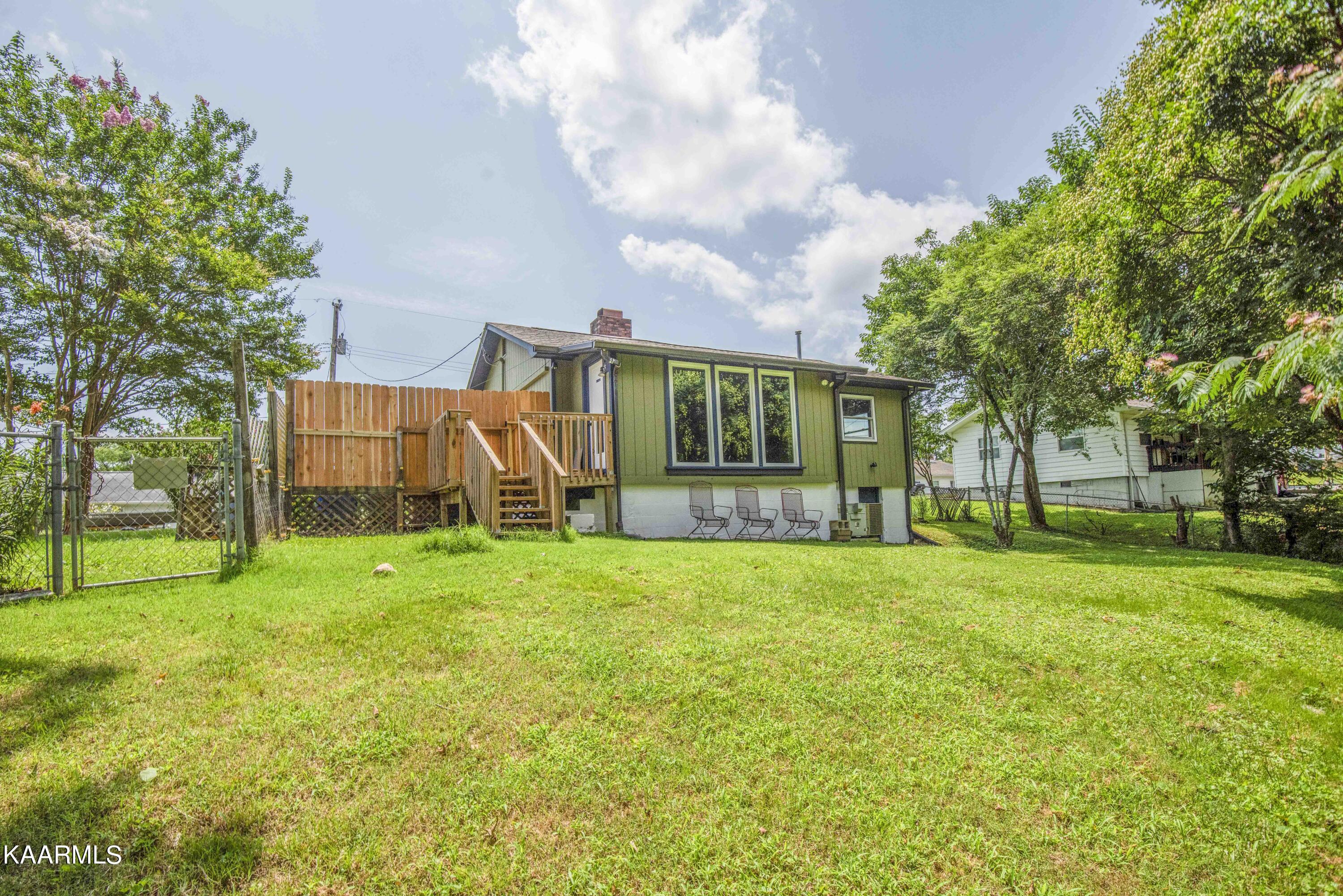 104 West Malta Road Oak Ridge, TN 37830 - Photo 28 of 41 yard 4_1