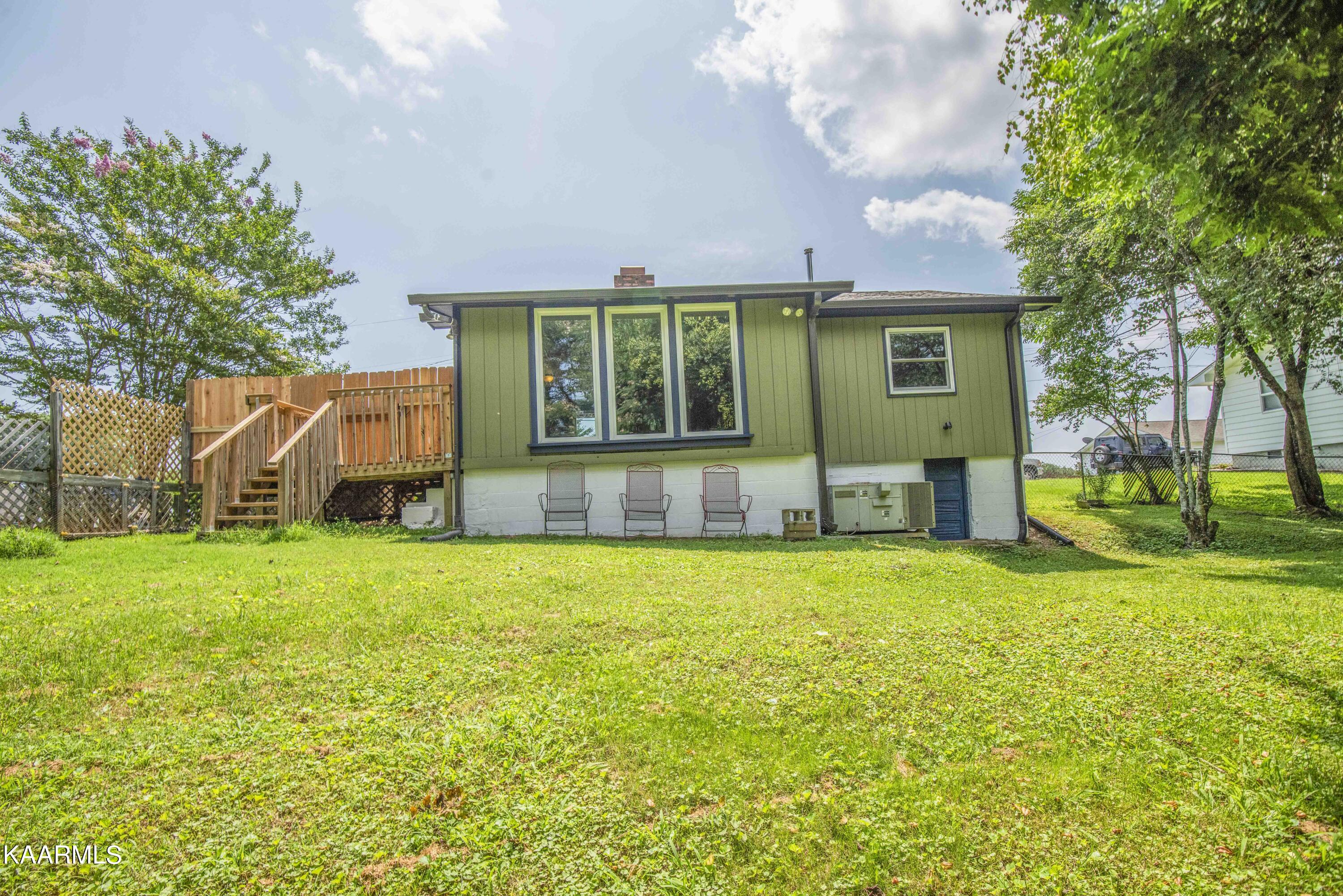 104 West Malta Road Oak Ridge, TN 37830 - Photo 29 of 41 yard 3_1