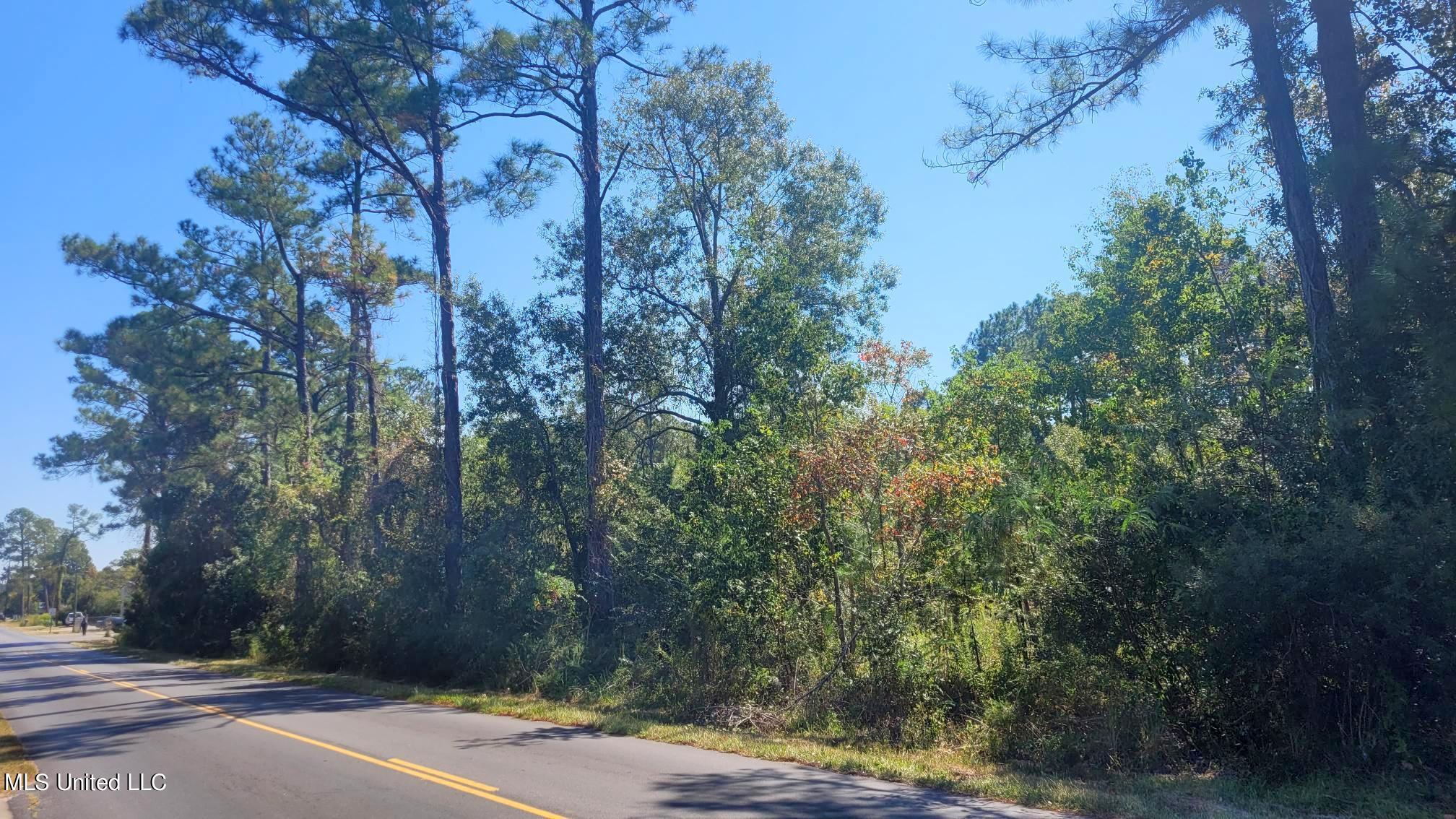 34th Street Gulfport, MS 39501 - Photo 11 of 15 20221007_120745