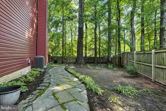 $5,200 | 9472 Lapstrake Lane, Burke, VA 22015