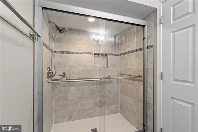 $5,200 | 9472 Lapstrake Lane, Burke, VA 22015