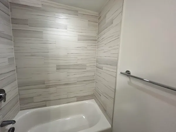 $2,500 | 50 Hichborn Street, Unit 405, Boston, MA 02135