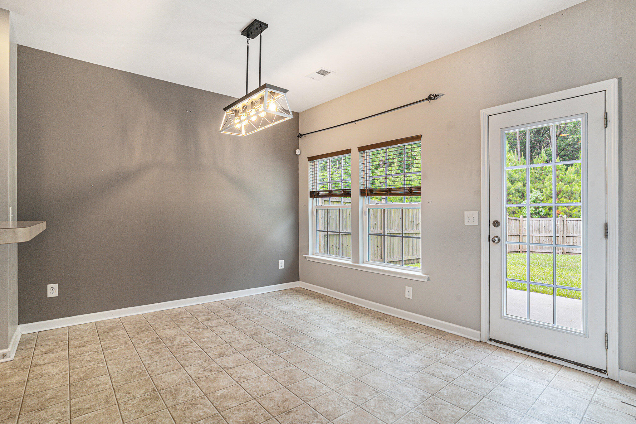 5052 White Cedar Road Ladson, SC 29456 - Photo 10 of 49 010_dsc05189