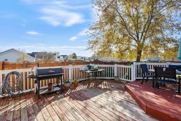 $299,900 | 5221 West Mulberry Lane, Monee, IL 60449