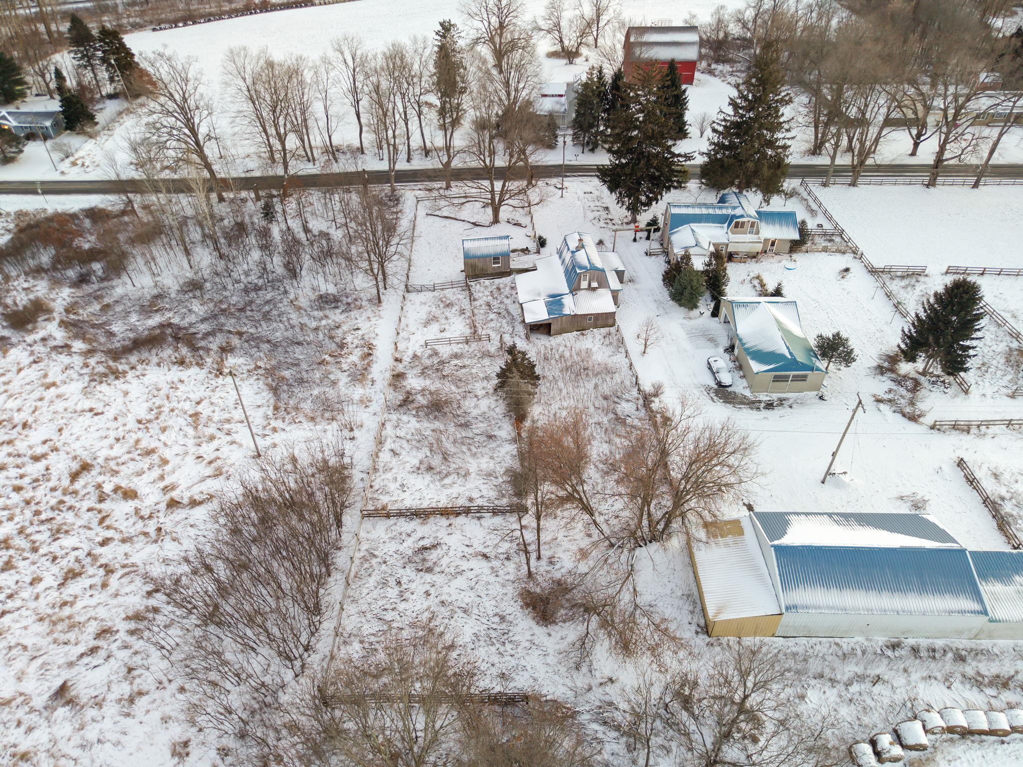 6446 West Beard Road Perry, MI 48872 - Photo 23 of 78 50197731-7d2aa701-d614-4873-96dc-d70840ab2554.JPG
