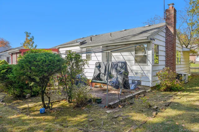 $799,900 | 71 Dora Lane, New Rochelle, NY 10804