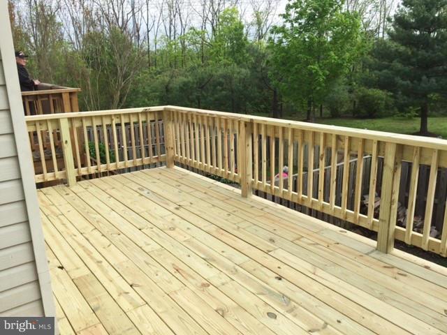 331 Davis Avenue Southwest Leesburg, VA 20175 - Photo 13 of 29 a view of balcony with wooden floor