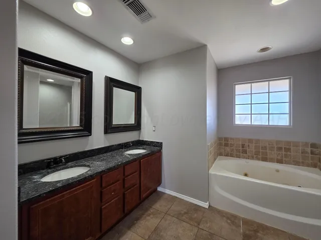 $2,200 | 8305 Alexandria Avenue, Amarillo, TX 79118