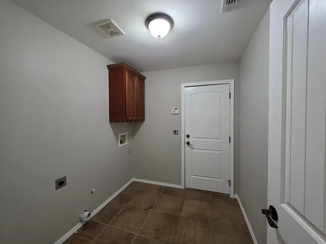 $2,200 | 8305 Alexandria Avenue, Amarillo, TX 79118