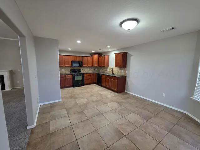 $2,200 | 8305 Alexandria Avenue, Amarillo, TX 79118