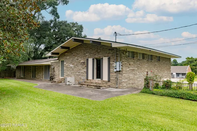 $235,000 | 1721 Jane Street, New Iberia, LA 70560