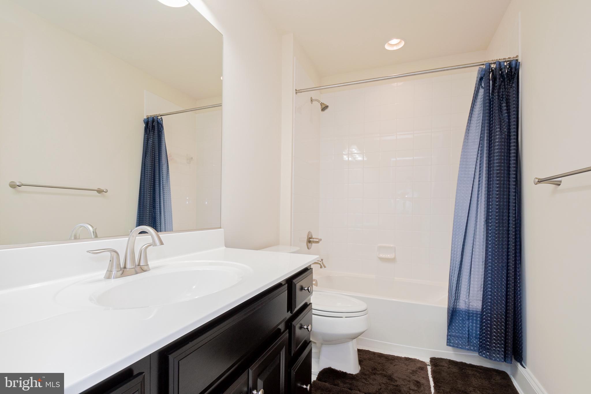 605 Stonecliffe Road Malvern, PA 19355 - Photo 22 of 46 Main Level Bath