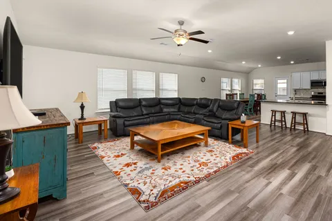 $300,000 | 5807 Savanna Pasture Road, Katy, TX 77493