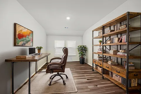 $300,000 | 5807 Savanna Pasture Road, Katy, TX 77493