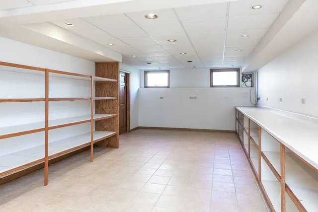 $875,000 | 8743 Kentwood Court, Darien, IL 60561