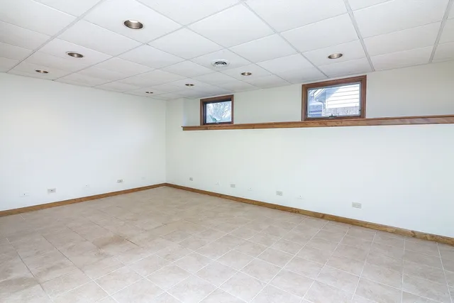 $875,000 | 8743 Kentwood Court, Darien, IL 60561