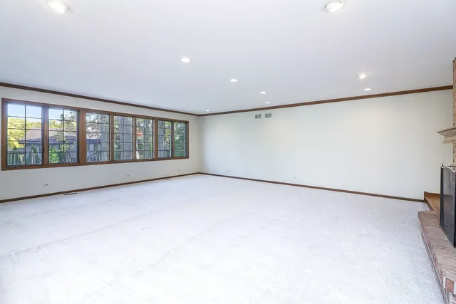 $875,000 | 8743 Kentwood Court, Darien, IL 60561