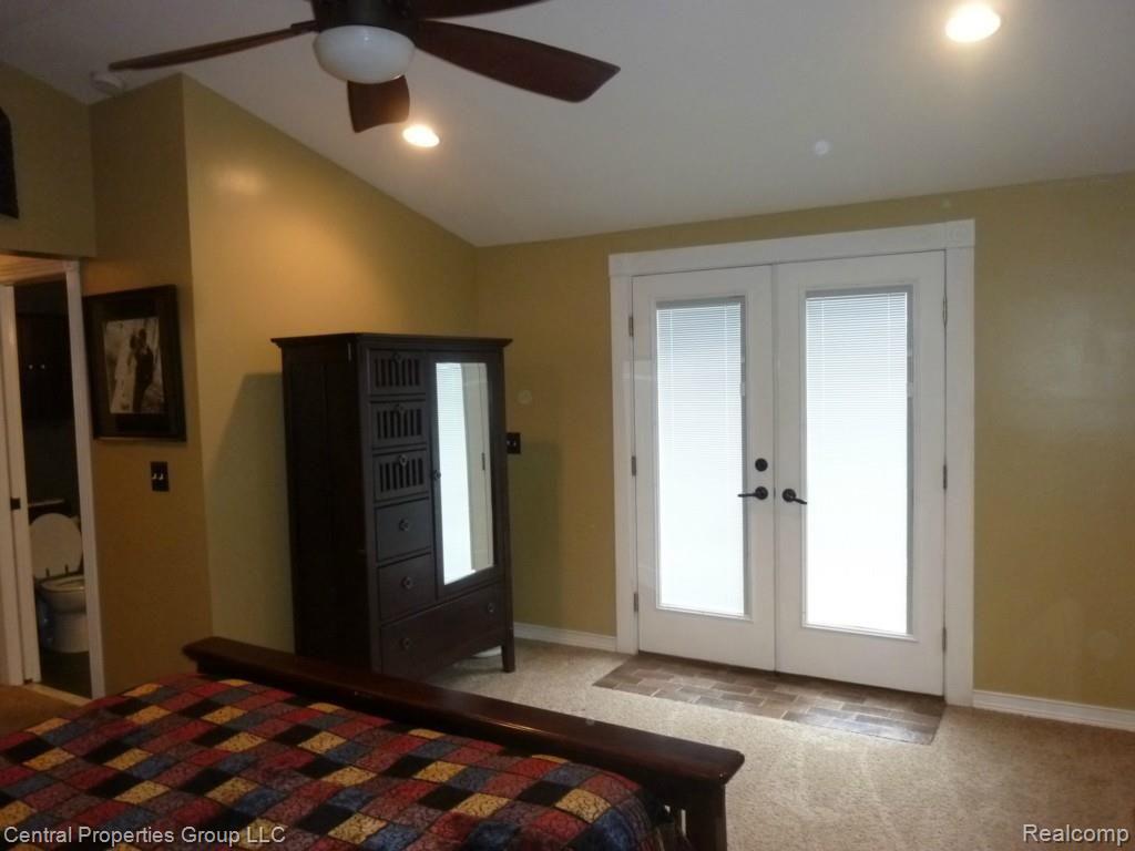 79 Maplefield Road Pleasant Ridge, MI 48069 - Photo 14 of 41
