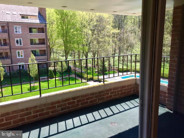 2331 Old Court Road, Unit 308 Baltimore, MD 21208 - Photo 27 of 35
