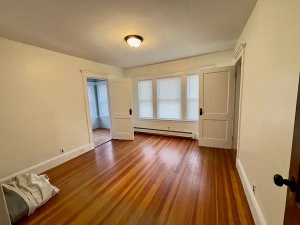 $3,200 | 50 Cushing Street, Quincy, MA 02170