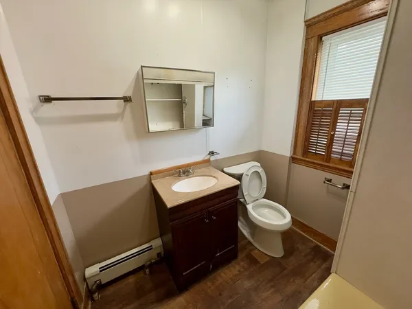 $3,200 | 50 Cushing Street, Quincy, MA 02170