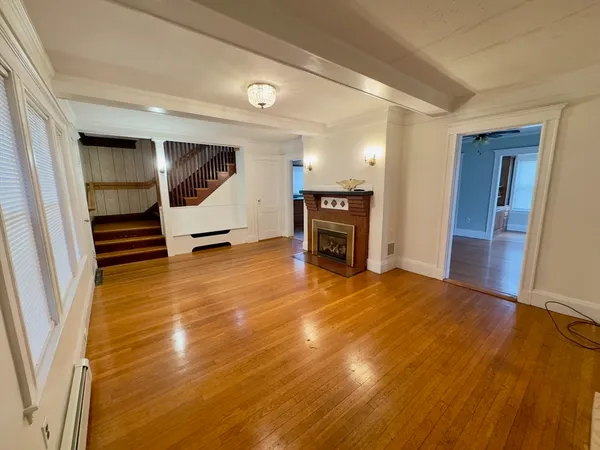 $3,200 | 50 Cushing Street, Quincy, MA 02170