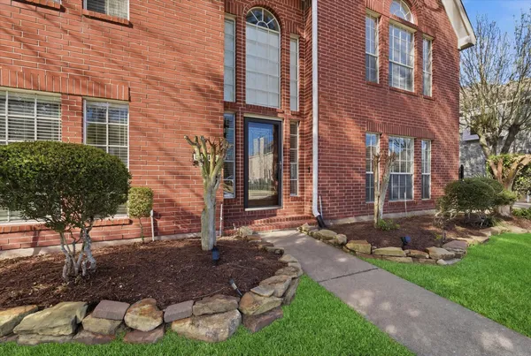 $419,000 | 6715 Trimstone Drive, Pasadena, TX 77505