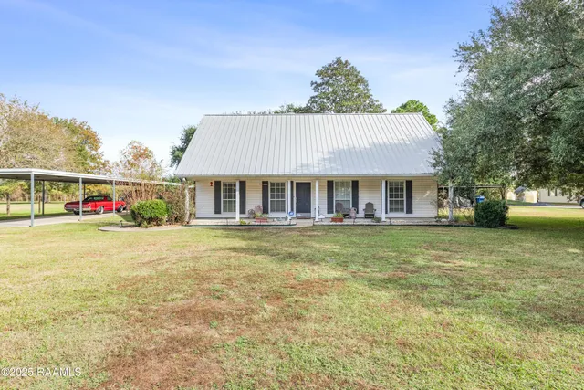 $2,000 | 1007 B Hughes, Broussard, LA 70518