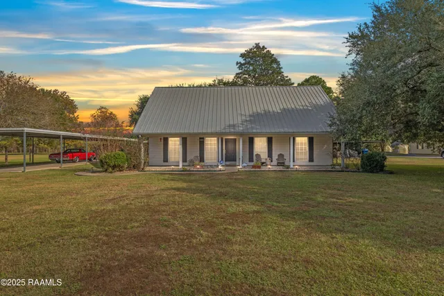 $2,000 | 1007 B Hughes, Broussard, LA 70518