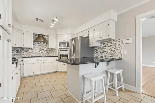 $2,000 | 1007 B Hughes, Broussard, LA 70518