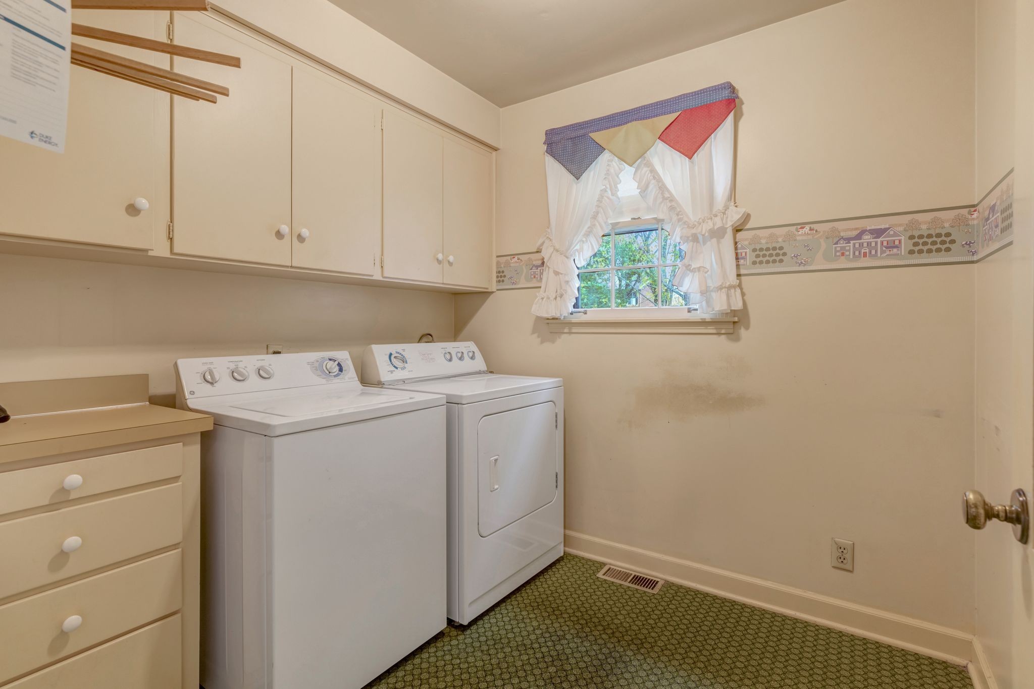 429 Nesbitt Lane Madison, TN 37115 - Photo 17 of 44 a utility room with dryer and washer