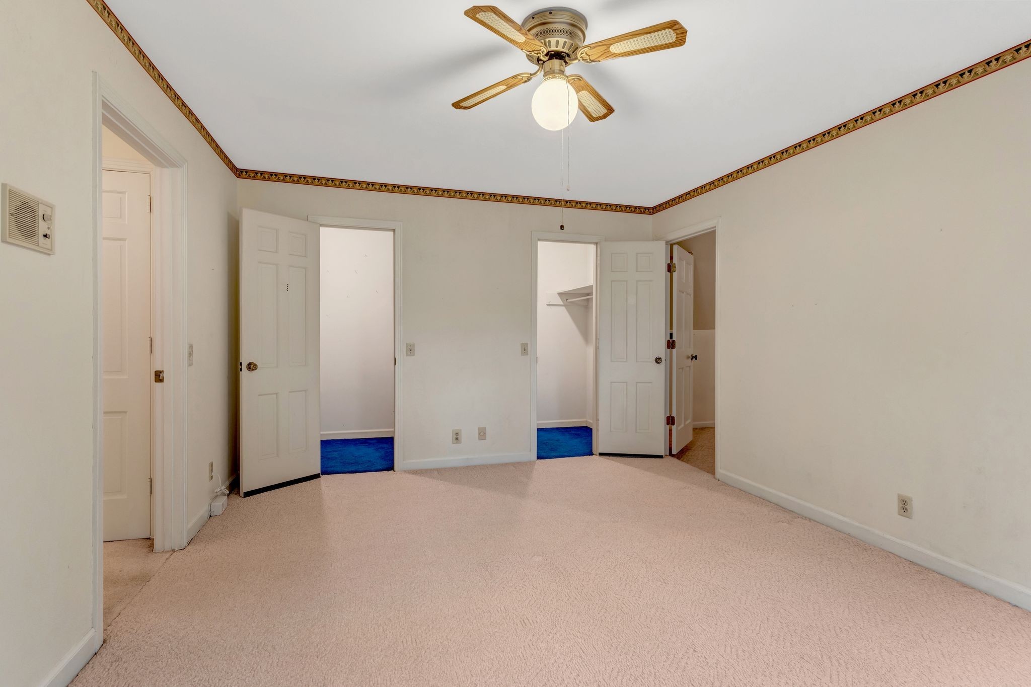 429 Nesbitt Lane Madison, TN 37115 - Photo 31 of 44 a view of a livingroom with a ceiling fan and entryway