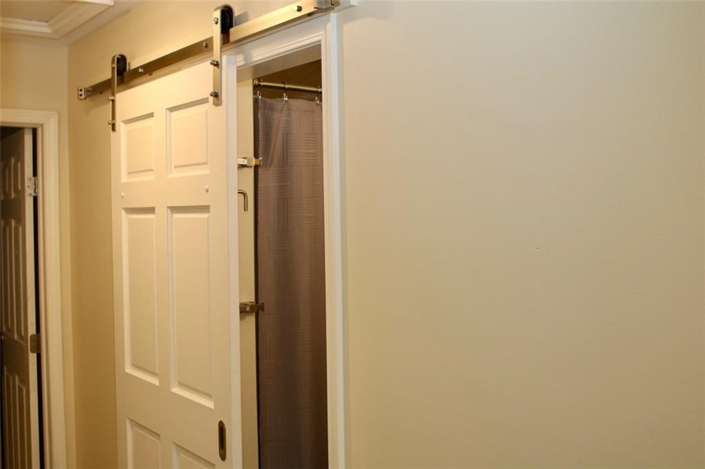 5179 Vantage Point Road Avon, IN 46123 - Photo 12 of 28 Gallery Image 12