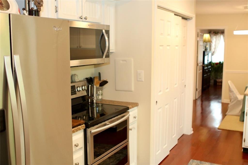 5179 Vantage Point Road Avon, IN 46123 - Photo 8 of 28 Gallery Image 8