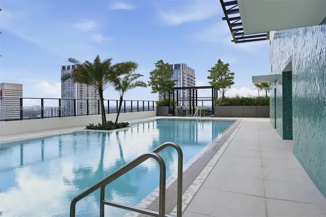 $450,000 | 11 Northeast 6th Street, Unit 1906, Miami, FL 33132