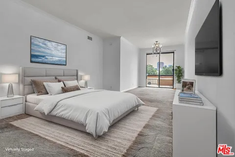 $898,000 | 8642 Gregory Way, Unit 202, Los Angeles, CA 90035