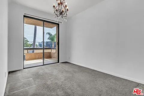 $898,000 | 8642 Gregory Way, Unit 202, Los Angeles, CA 90035