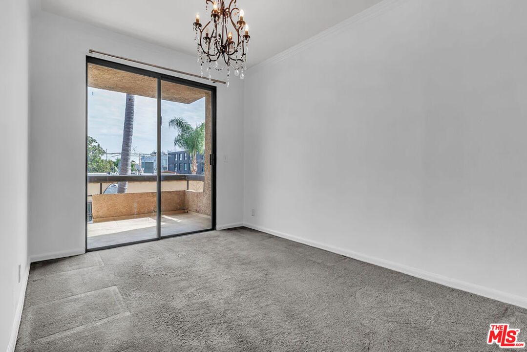 8642 Gregory Way, Unit 202 Los Angeles, CA 90035 - Photo 24 of 46