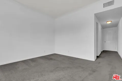 $898,000 | 8642 Gregory Way, Unit 202, Los Angeles, CA 90035